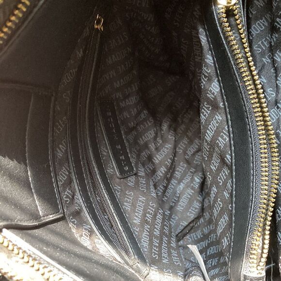 Steve Madden Black Bag Shoulder or Crossbody - Picture 6 of 10